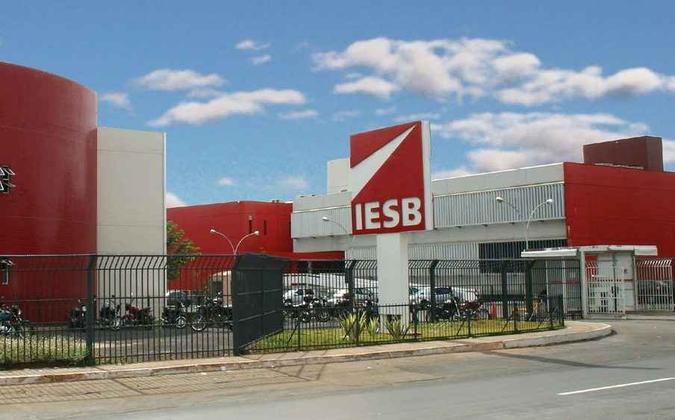 Centro Universitário oferta descontos de até 60% nas mensalidades(foto: Iesb/Divulgação) Centro Universitário oferta descontos de até 60% nas mensalidades(foto: Iesb/Divulgação)