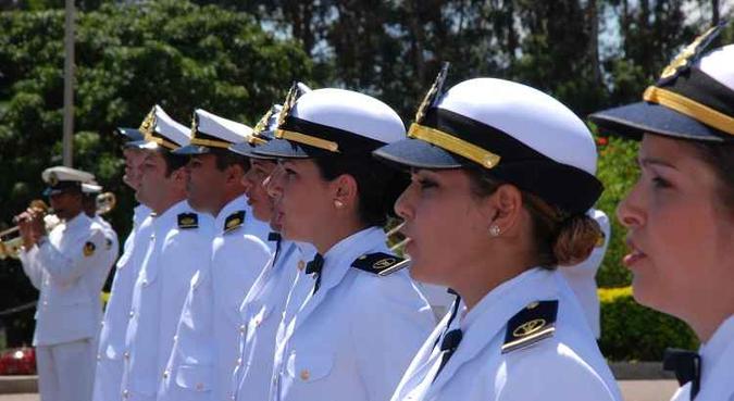 Com a sanção, as mulheres poderão integrar o corpo da Armada e o de Fuzileiros Navais. Até então, as ocupações eram restritas apenas aos homens.(foto: Marinha do Brasil/Divulgação) Com a sanção, as mulheres poderão integrar o corpo da Armada e o de Fuzileiros Navais. Até então, as ocupações eram restritas apenas aos homens.(foto: Marinha do Brasil/Divulgação)