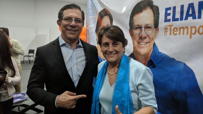 Pros, PTB e PTC anunciam hoje formalmente a candidatura de Eliana Pedrosa ao governo e Alírio Neto a vice-governador(foto: Alexandre de Paula/CB/D.A Press - 30/6/18) Pros, PTB e PTC anunciam hoje formalmente a candidatura de Eliana Pedrosa ao governo e Alírio Neto a vice-governador(foto: Alexandre de Paula/CB/D.A Press - 30/6/18)