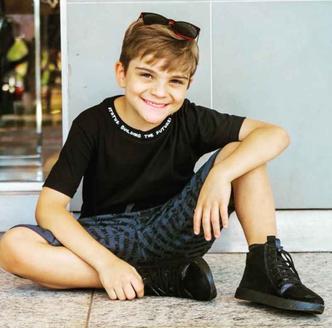 Davi Wener é quase ma cabridade nas redes sociais: aos 7 anos, mais de três mil seguidores (foto: Crédito: Adriane Bayard/Divulgação.) Davi Wener é quase ma cabridade nas redes sociais: aos 7 anos, mais de três mil seguidores (foto: Crédito: Adriane Bayard/Divulgação.)