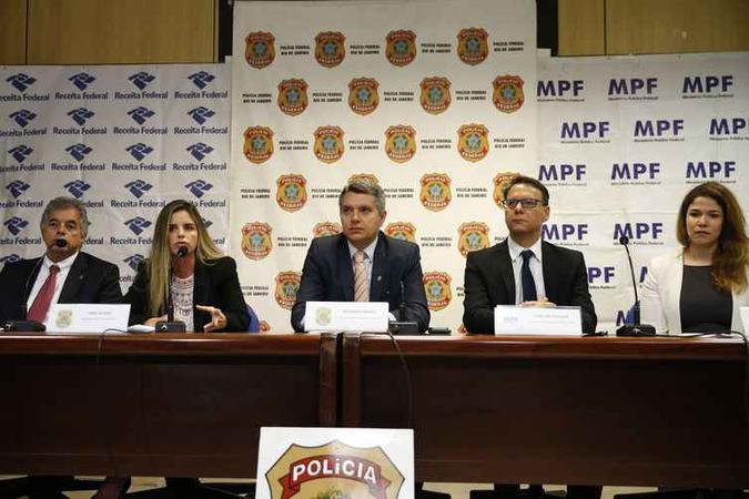 Coletiva de imprensa sobre a Operação Furna da Onça na sede da Polícia Federal no Rio de Janeiro(foto: Tomaz Silva/Agência Brasil) Coletiva de imprensa sobre a Operação Furna da Onça na sede da Polícia Federal no Rio de Janeiro(foto: Tomaz Silva/Agência Brasil)