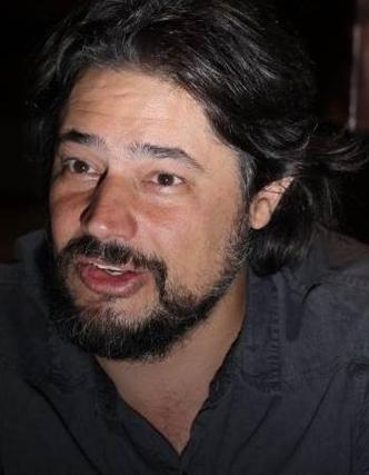 René Sampaio trará para o país a versão em cinema de Eduardo e Mônica(foto: Bárbara Cabral/Esp. CB/D.A Press - 2/7/18) René Sampaio trará para o país a versão em cinema de Eduardo e Mônica(foto: Bárbara Cabral/Esp. CB/D.A Press - 2/7/18)