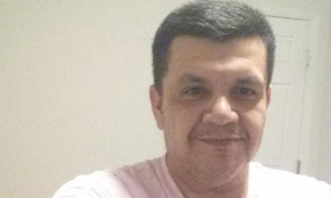 Marco Antônio Rosa Moreira morava nos EUA há 18 anos e deixou três filhos (foto: Reprodução da internet/Facebook) Marco Antônio Rosa Moreira morava nos EUA há 18 anos e deixou três filhos (foto: Reprodução da internet/Facebook)
