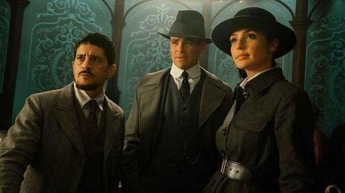 Saïd Taghmaoui, Chris Pine e Gal Gadot em cena de 'Mulher Maravilha', lançado em 2017 (foto: DC/Reprodução) Saïd Taghmaoui, Chris Pine e Gal Gadot em cena de 'Mulher Maravilha', lançado em 2017 (foto: DC/Reprodução)