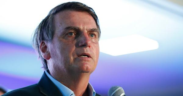 Bolsonaro diz que educa&ccedil;&atilde;o brasileira "n&atilde;o est&aacute; dando certo"