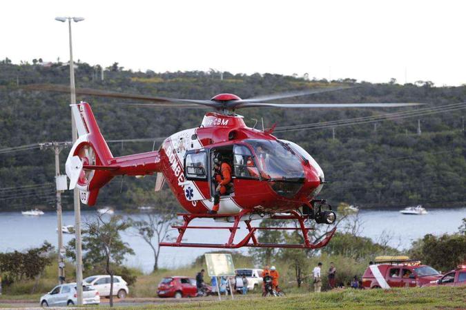O socorro aéreo chegou a ser acionado, mas a vítima morreu no local(foto: CBMDF/Divulgação) O socorro aéreo chegou a ser acionado, mas a vítima morreu no local(foto: CBMDF/Divulgação)