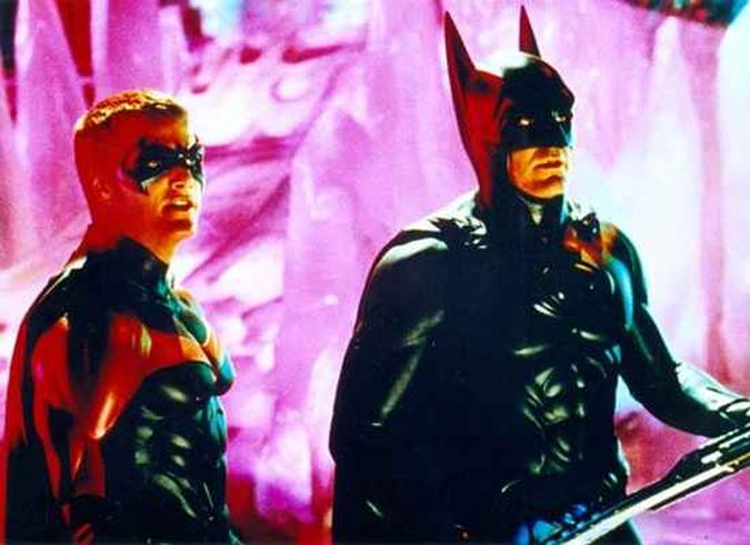 Geoge Clooney e Chris O'donnell em cena do filme Batman e Robin(foto: Warner Bros/Divulgação) Geoge Clooney e Chris O'donnell em cena do filme Batman e Robin(foto: Warner Bros/Divulgação)