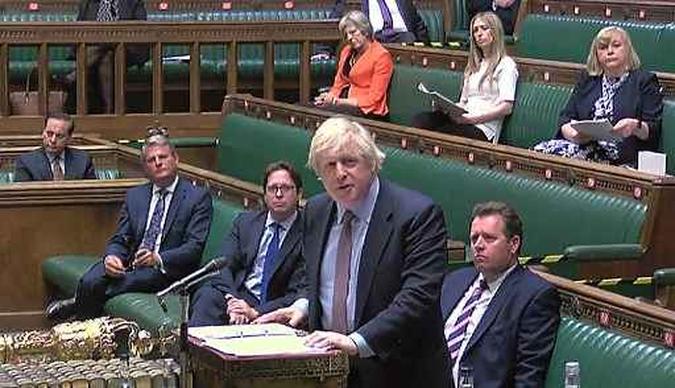 Uma fotografia divulgada pelo Parlamento do Reino Unido mostra o primeiro-ministro britânico, Boris Johnson, falando durante as Perguntas do primeiro-ministro (PMQs) na Câmara dos Comuns, em Londres, em 3 de junho de 2020.(foto: JESSICA TAYLOR / AFP / UK PARLIAMENT) Uma fotografia divulgada pelo Parlamento do Reino Unido mostra o primeiro-ministro britânico, Boris Johnson, falando durante as Perguntas do primeiro-ministro (PMQs) na Câmara dos Comuns, em Londres, em 3 de junho de 2020.(foto: JESSICA TAYLOR / AFP / UK PARLIAMENT)