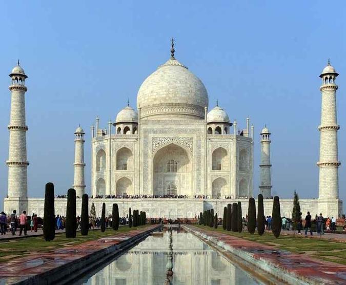 (foto: Prakash Singh/AFP - 4/12/10) (foto: Prakash Singh/AFP - 4/12/10)