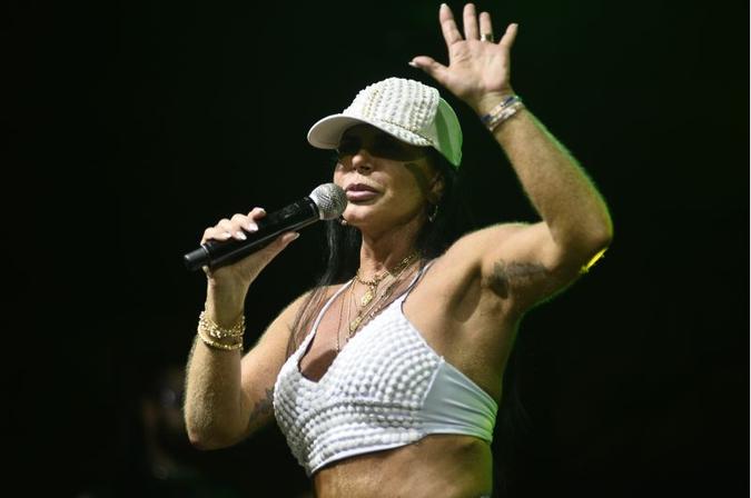 Cantora e bailarina integra campanha da prefeitura de Recife pelo respeito à mulher, sobretudo no carnaval(foto: Minervino Junior/CB/D.A Press) Cantora e bailarina integra campanha da prefeitura de Recife pelo respeito à mulher, sobretudo no carnaval(foto: Minervino Junior/CB/D.A Press)