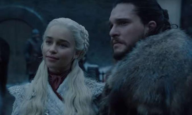 Daenerys e Jon Snow chegam a Winterfell(foto: Reprodução YouTube) Daenerys e Jon Snow chegam a Winterfell(foto: Reprodução YouTube)