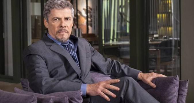 O último papel de José Mayer na Globo foi como Sebastião Bezerra em 'A lei do amor' (2016-2017)(foto: TV Globo/Divulgação) O último papel de José Mayer na Globo foi como Sebastião Bezerra em 'A lei do amor' (2016-2017)(foto: TV Globo/Divulgação)