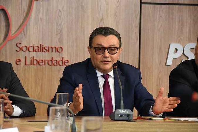 Presidente do PSB, Carlos Siqueira negocia alianças com partidos de esquerda(foto: PSB/Divulgação) Presidente do PSB, Carlos Siqueira negocia alianças com partidos de esquerda(foto: PSB/Divulgação)