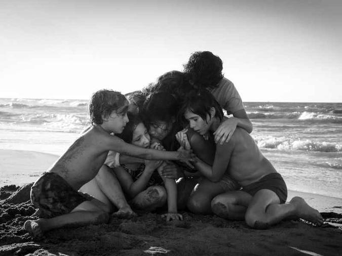 O filme traça um panorama do bairro e da cidade onde o diretor Alfonso Cuarón nasceu(foto: Divulgação/Facebook) O filme traça um panorama do bairro e da cidade onde o diretor Alfonso Cuarón nasceu(foto: Divulgação/Facebook)