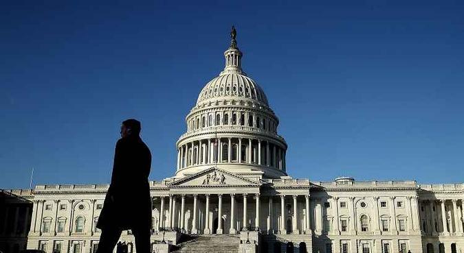 Washington acusa as autoridades paquistanesas de colaborar com grupos jihadistas, fundamentalmente com a rede Haqqani, que realiza ataques no Afeganistão.(foto: CHIP SOMODEVILLA) Washington acusa as autoridades paquistanesas de colaborar com grupos jihadistas, fundamentalmente com a rede Haqqani, que realiza ataques no Afeganistão.(foto: CHIP SOMODEVILLA)