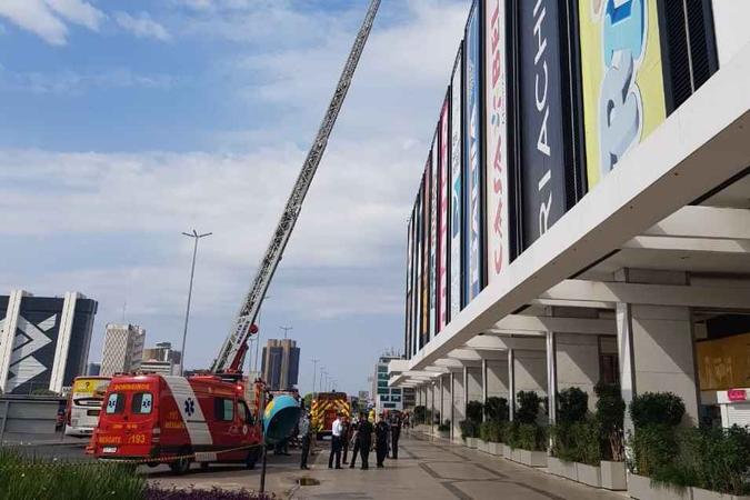 Simulação ocorre todos os anos em parceria com o Corpo de Bombeiros e a Polícia Militar(foto: Divulgação / Conjunto Nacional) Simulação ocorre todos os anos em parceria com o Corpo de Bombeiros e a Polícia Militar(foto: Divulgação / Conjunto Nacional)