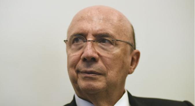 Meirelles falou por mais de uma hora para representantes de TVs envagélicas(foto: Ed Alves/CB/D.A Press) Meirelles falou por mais de uma hora para representantes de TVs envagélicas(foto: Ed Alves/CB/D.A Press)