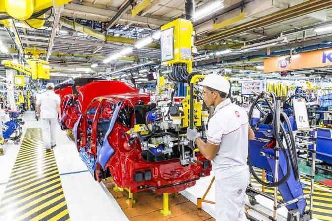 A indústria teve desempenho positivo ante os outros setores: crescimento foi de 1,2%(foto: Fiat/Divulgação) A indústria teve desempenho positivo ante os outros setores: crescimento foi de 1,2%(foto: Fiat/Divulgação)