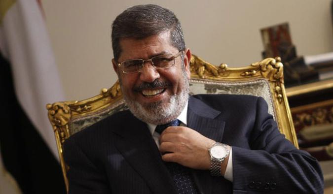 Mursi reiterou sua confiança em seu primeiro-ministro, Hisham Qandil(foto: AMR ABDALLAH DALSH) Mursi reiterou sua confiança em seu primeiro-ministro, Hisham Qandil(foto: AMR ABDALLAH DALSH)