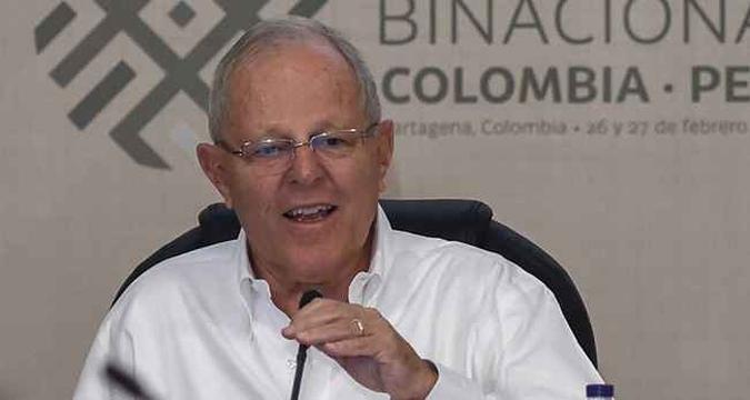 O pedido de destituição do presidente inclui denúncias sobre o recebimento de 300 mil dólares para sua campanha de 2011 da Odebrecht,(foto: Joaquin Sarmiento / AFP) O pedido de destituição do presidente inclui denúncias sobre o recebimento de 300 mil dólares para sua campanha de 2011 da Odebrecht,(foto: Joaquin Sarmiento / AFP)