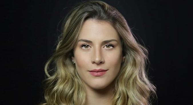Bettina, a polêmica garota-propaganda da Empiricus(foto: Reprodução/redes sociais) Bettina, a polêmica garota-propaganda da Empiricus(foto: Reprodução/redes sociais)
