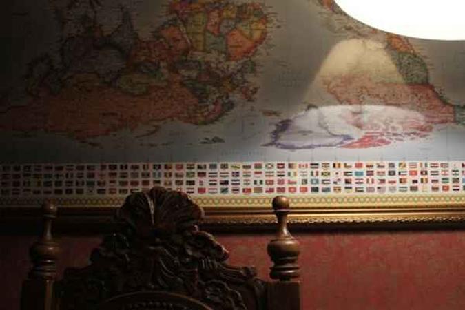 O Fuga Escape Game é uma das lojas participantes da Escape Week e traz a história de 'O gabinete do embaixador'(foto: FugaEscape/Divulgação) O Fuga Escape Game é uma das lojas participantes da Escape Week e traz a história de 'O gabinete do embaixador'(foto: FugaEscape/Divulgação)