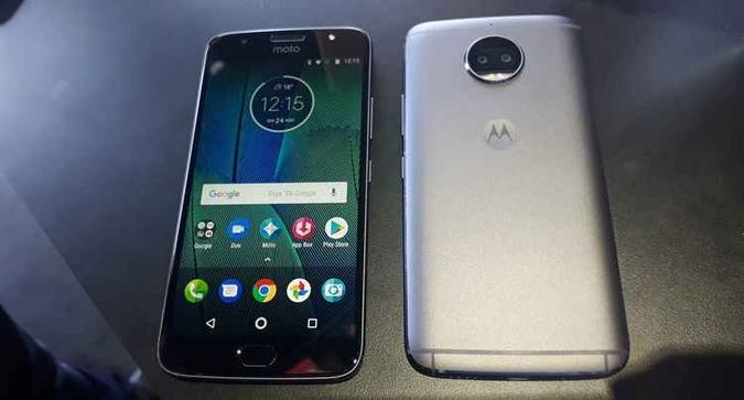 Moto G5S Plus vem com configuração semelhante ao do irmão menor(foto: Álef Calado/Esp. CB/D.A Press) Moto G5S Plus vem com configuração semelhante ao do irmão menor(foto: Álef Calado/Esp. CB/D.A Press)