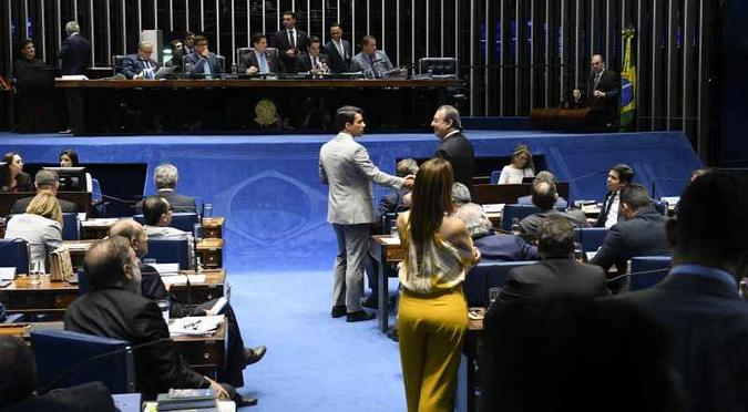 A tramitação das propostas começará pelo Senado: impacto no pacto federativo pode levar ao fatiamento das PECs apresentadas(foto: Roque de Sa/Agência Senado - 1º/10/19 ) A tramitação das propostas começará pelo Senado: impacto no pacto federativo pode levar ao fatiamento das PECs apresentadas(foto: Roque de Sa/Agência Senado - 1º/10/19 )