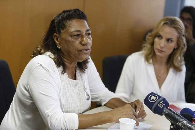 Marinete Silva concedeu coletiva na OAB do Rio de Janeiro(foto: Tomaz Silva/Agência Brasil) Marinete Silva concedeu coletiva na OAB do Rio de Janeiro(foto: Tomaz Silva/Agência Brasil)