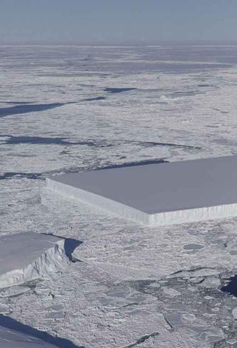 O registro foi realizado quando o item flutuava na Península Antártica e foi divulgado na quarta-feira, 17(foto: AFP) O registro foi realizado quando o item flutuava na Península Antártica e foi divulgado na quarta-feira, 17(foto: AFP)