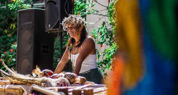 Feira de artesanato do evento é uma das oportunidades de troca de experiências interculturais(foto: Divulgação/Vértice Fotografia) Feira de artesanato do evento é uma das oportunidades de troca de experiências interculturais(foto: Divulgação/Vértice Fotografia)