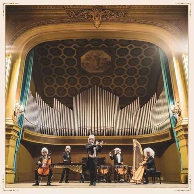 Capa do álbum 'Clássicos', da banda Cachorro Grande.(foto: Reprodução/Internet) Capa do álbum 'Clássicos', da banda Cachorro Grande.(foto: Reprodução/Internet)