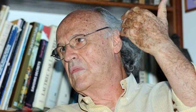 Francisco Alvim é um dos representantes de Brasília no livro(foto: Wanderlei Pozzembom/D.A Press - 4/5/10) Francisco Alvim é um dos representantes de Brasília no livro(foto: Wanderlei Pozzembom/D.A Press - 4/5/10)