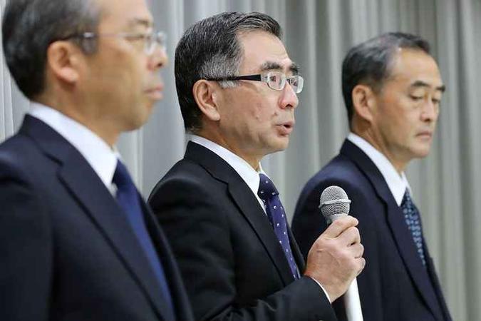O presidente da Suzuki Motor, Toshihiro Suzuki, fala durante uma conferência de imprensa em Tóquio (foto: Jiji Press/AFP) O presidente da Suzuki Motor, Toshihiro Suzuki, fala durante uma conferência de imprensa em Tóquio (foto: Jiji Press/AFP)