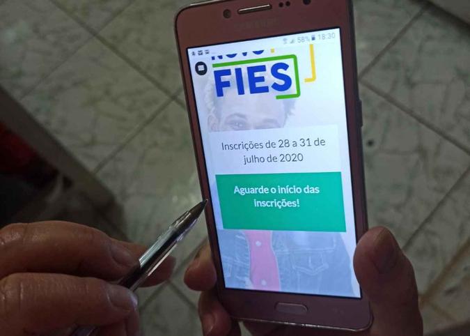 Prazo para inscrições no Fundo de Financiamento Estudantil (Fies) começam nesta terça-feira (28/7) e vão até sexta-feira (31/7)(foto: Ana Lídia Araújo / CB / D.A Press) Prazo para inscrições no Fundo de Financiamento Estudantil (Fies) começam nesta terça-feira (28/7) e vão até sexta-feira (31/7)(foto: Ana Lídia Araújo / CB / D.A Press)