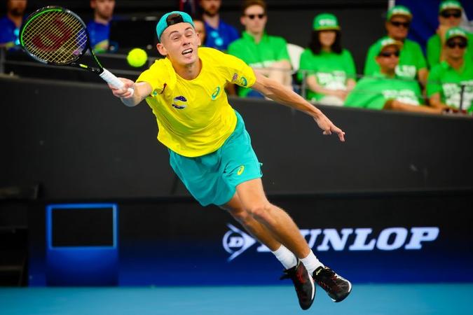 Alex de Minaur foi destaque da classificação australiana, ao jogar partida impecável contra Denis Shapovalov(foto: Patrick Hamilton/AFP ) Alex de Minaur foi destaque da classificação australiana, ao jogar partida impecável contra Denis Shapovalov(foto: Patrick Hamilton/AFP )
