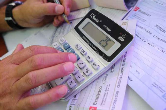 Os consumidores, no entanto, não serão obrigados a aceitar a proposta e nada mudará para quem permanecer devedor(foto: Monique Renne/CB/D.A Press) Os consumidores, no entanto, não serão obrigados a aceitar a proposta e nada mudará para quem permanecer devedor(foto: Monique Renne/CB/D.A Press)