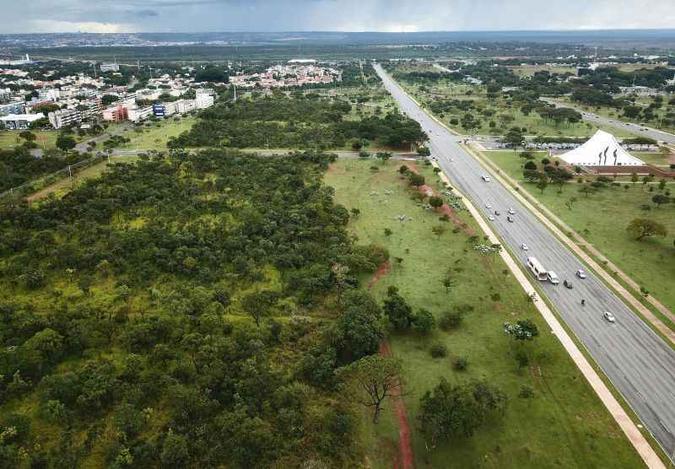 Área onde são previstos 22 prédios residenciais e dois blocos comerciais(foto: Breno Fortes/CB/D.A Press) Área onde são previstos 22 prédios residenciais e dois blocos comerciais(foto: Breno Fortes/CB/D.A Press)