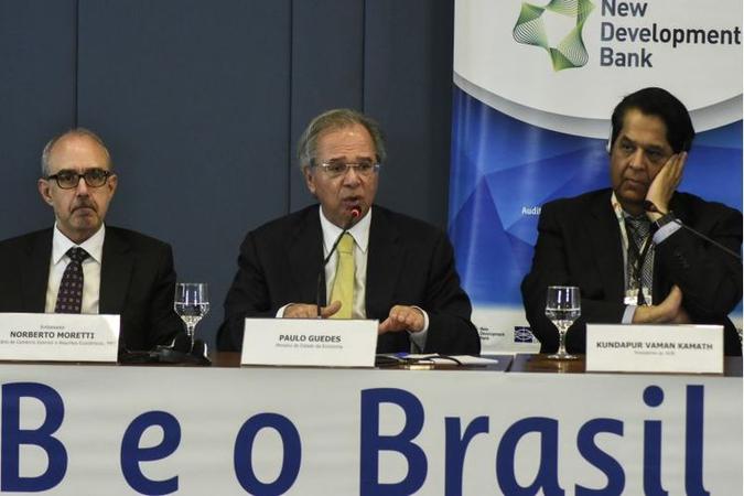 De acordo com o chefe da pasta da Economia, também há amplo espaço para ampliar negócios com a Índia(foto: Ricardo Padue/FUNAG) De acordo com o chefe da pasta da Economia, também há amplo espaço para ampliar negócios com a Índia(foto: Ricardo Padue/FUNAG)