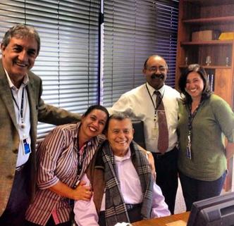 A turma do jornal: Possidônio Meirelles, Jandira, Claudino e Dina Vieira (foto: Ana Dubeux/CB/D.A Press) A turma do jornal: Possidônio Meirelles, Jandira, Claudino e Dina Vieira (foto: Ana Dubeux/CB/D.A Press)