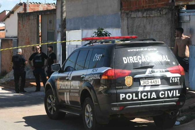 O crime aconteceu na quadra 425 em Samambaia(foto: Ed Alves/CB/D.A Press) O crime aconteceu na quadra 425 em Samambaia(foto: Ed Alves/CB/D.A Press)