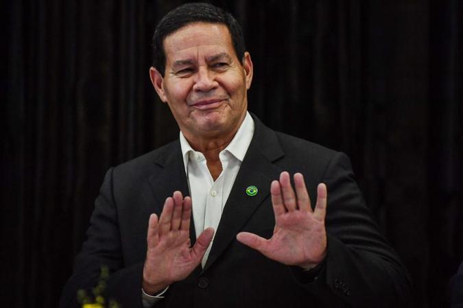Mourão reiterou que não será um vice figurativo(foto: Nelson Almeida/AFP) Mourão reiterou que não será um vice figurativo(foto: Nelson Almeida/AFP)