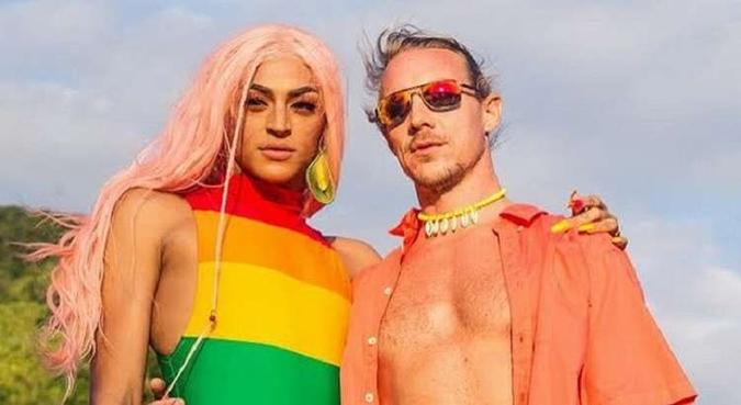 Respeitado entre os nomes do primeiro time do pop mundial, o americano já trabalhou com nomes como Madonna, Kate Perry e Justin Bieber.(foto: Reprodução/ Twitter ) Respeitado entre os nomes do primeiro time do pop mundial, o americano já trabalhou com nomes como Madonna, Kate Perry e Justin Bieber.(foto: Reprodução/ Twitter )