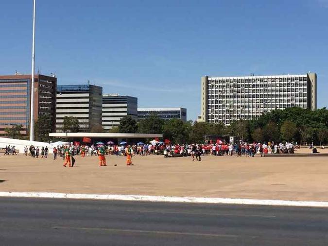 Manifestantes preparam protesto contra Michel Temer em Brasília(foto: PMDF/Divulgação) Manifestantes preparam protesto contra Michel Temer em Brasília(foto: PMDF/Divulgação)