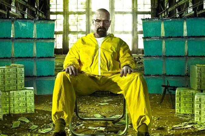 Em cena de Breaking bad, o verde aparece em vários pontos para representar a ganância do protagonista(foto: Reprodução/Internet) Em cena de Breaking bad, o verde aparece em vários pontos para representar a ganância do protagonista(foto: Reprodução/Internet)