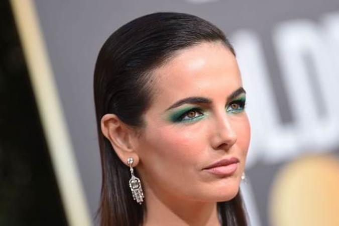 Camilla Belle, atriz de filmes como Da magia à sedução, desfila a beleza(foto: Valerie Macon/ Divulgação) Camilla Belle, atriz de filmes como Da magia à sedução, desfila a beleza(foto: Valerie Macon/ Divulgação)