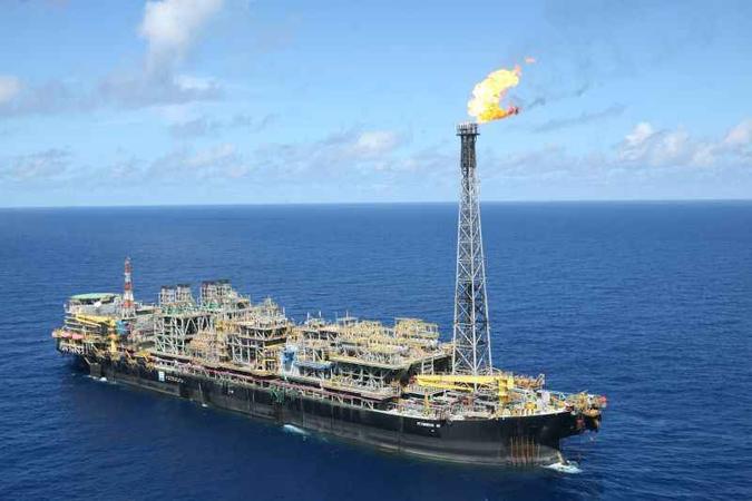 Plataforma semi-submersavel da Petrobras(foto: Divulgação/Agência Petrobras) Plataforma semi-submersavel da Petrobras(foto: Divulgação/Agência Petrobras)