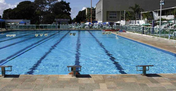 Piscina ol�mpica do clube(foto: Ana Rayssa/Esp. CB/D.A Press)