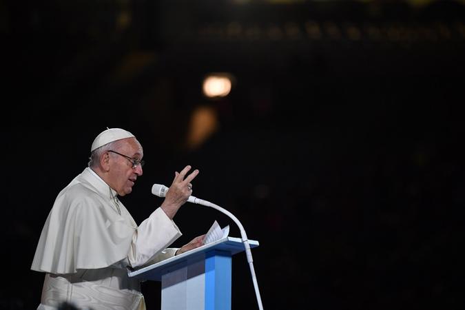 O papa viajou a Dublin, na Irlanda, para o Encontro Mundial das Famílias.(foto: Ben Stansall/ AFP) O papa viajou a Dublin, na Irlanda, para o Encontro Mundial das Famílias.(foto: Ben Stansall/ AFP)