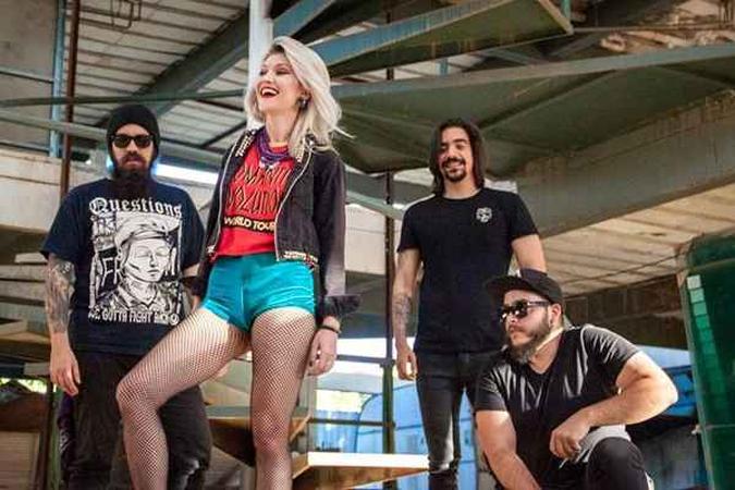 Banda Romanov se apresenta nesta terça no Na15(foto: Divulgação ) Banda Romanov se apresenta nesta terça no Na15(foto: Divulgação )